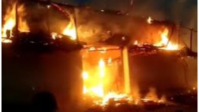 Blast In House In Badaun: A sudden fire broke out in the house…the entire house burnt to ashes.