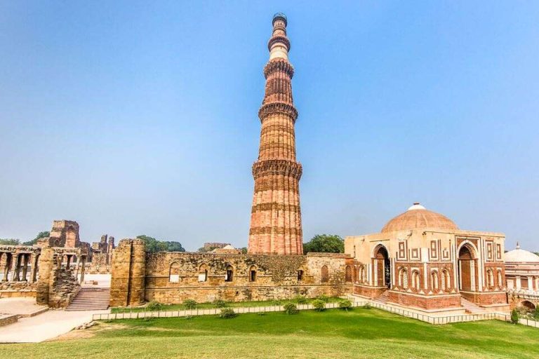 qutub-minar-960x640
