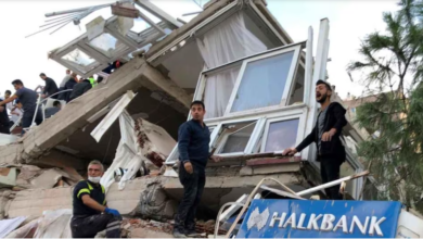 Earthquake:Photo social media