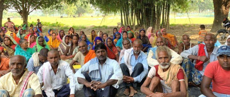 विद्युत विभाग के खिलाफ ग्रामीणों का फूटा गुस्सा