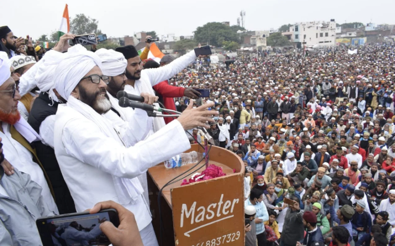 मौलाना तौकीर का विवादित बयान