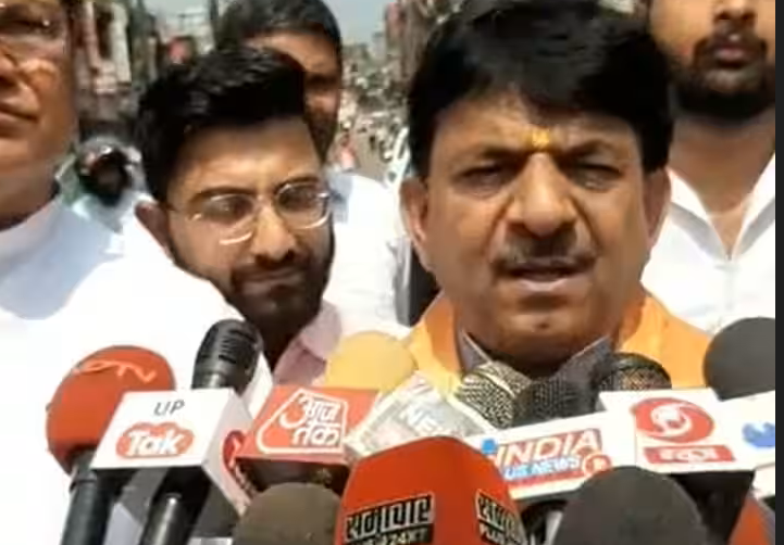 मंत्री कपिल देव अग्रवाल