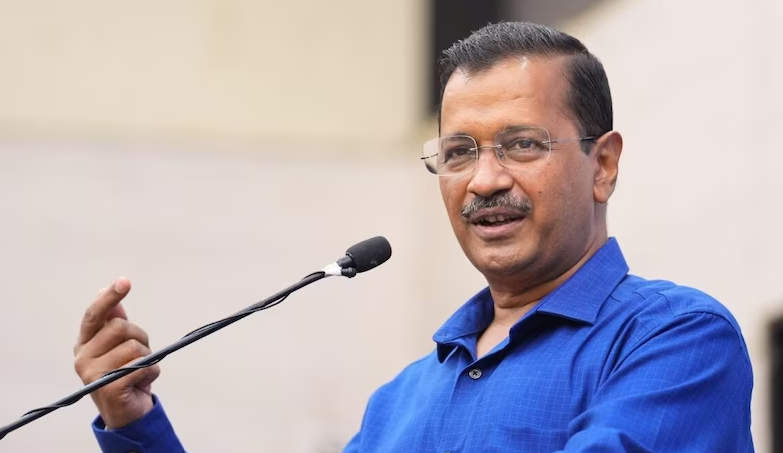 केजरीवाल की डाइट पर ‘फाइट’, सियासी माहौल टाइट!