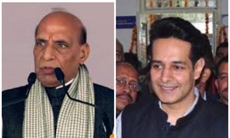 Defense Minister Rajnath Singh came out in support of Raghav Lakhanpal in Western Uttar Pradesh.