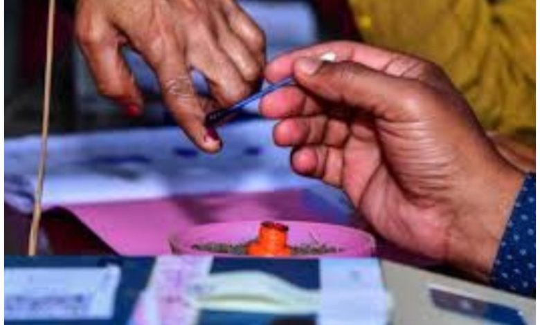 Lok Sabha Election 2nd Phase Election: Polling team reached the booths for the second phase, strict monitoring