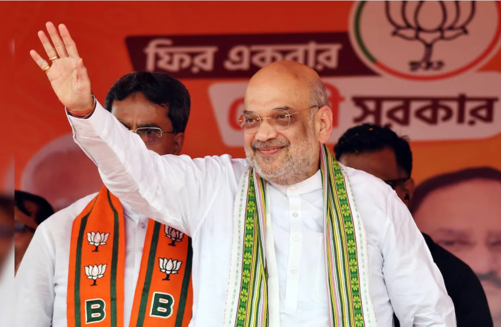 Latest Political News in Hindi: Delhi Police registers case after Amit Shah's fake video goes viral