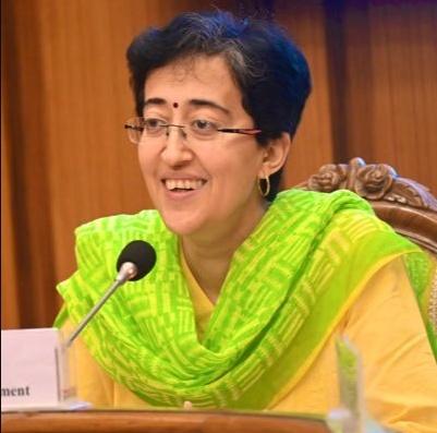 AAP Lok Sabha Elections 2024: All is not well in Aam Aadmi Party, many party leaders are upset due to Atishi's activism!