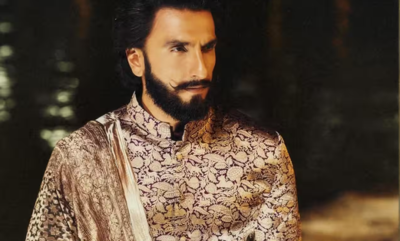 Latest Bollywood News Live Updates: Ranveer Singh will be seen in the role of 'Rakshas', know here when the film will be released