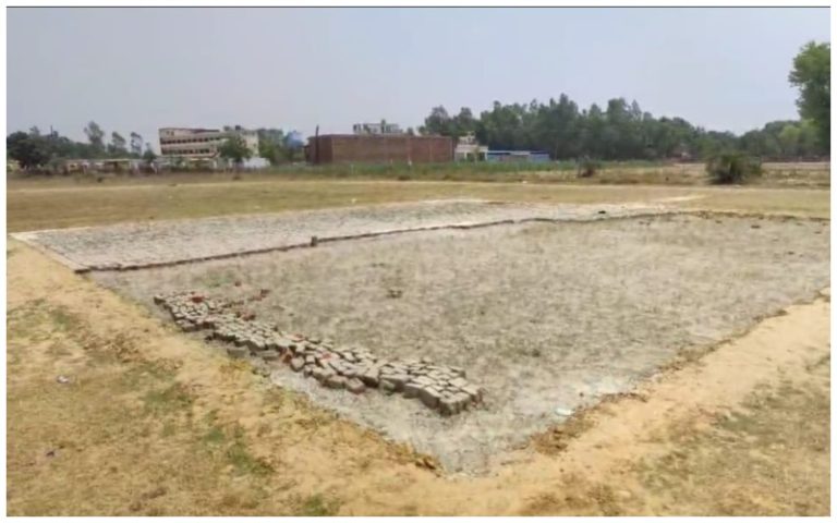 UP Bijnor Latest Update: Police arrested an accused in the case of theft of bricks from helipad.