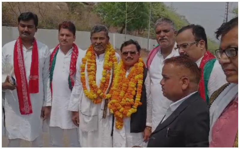 Lok Sabha Election 2024 Update: SP's Lok Sabha candidate and Duddhi Assembly candidate filed nomination