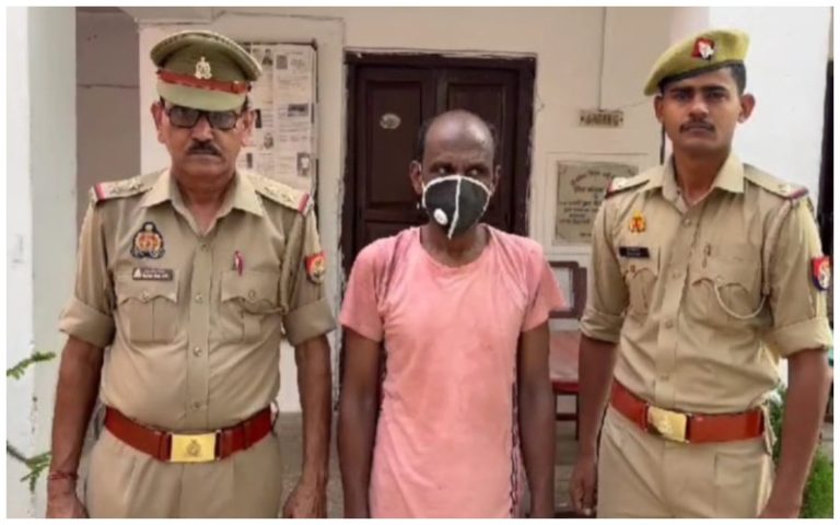 Latest News Bijnor UP: Sherkot, a brute molested a child