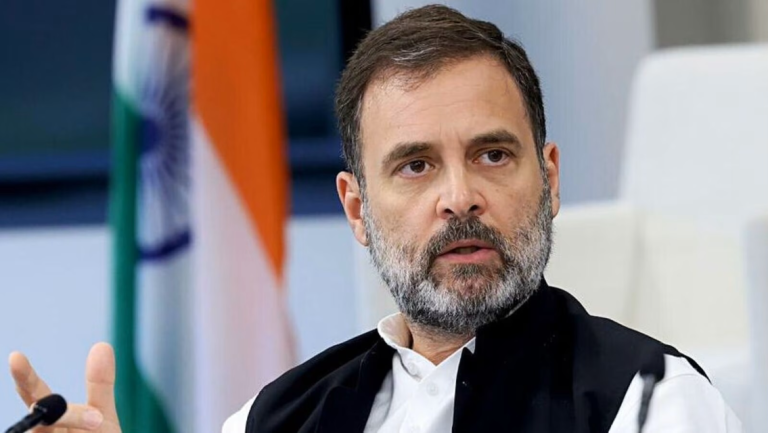 Today's Political News Headline: Congress will have a litmus test in Rae Bareli and Amethi, crowds of Congressmen descended on Rae Bareli!