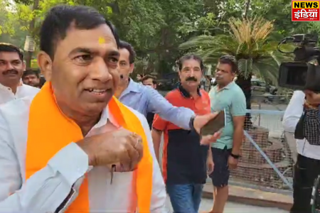 Delhi Lok Sabha Election 2024: Yogendra Chandolia targets India alliance while casting his vote