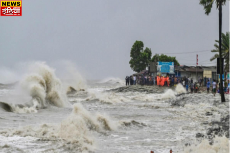 Remal Cyclone News Updates Today: Remal storm hits West Bengal, rain with strong winds in Kolkata