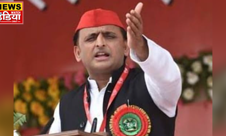 Akhilesh Yadav Azamgarh Rally: SP chief Akhilesh Yadav had reached Lalganj in Azamgarh today to address the election rally.