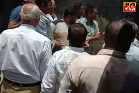 UP Bijnor Bribe News: Anti-corruption team caught the accountant red-handed while taking bribe