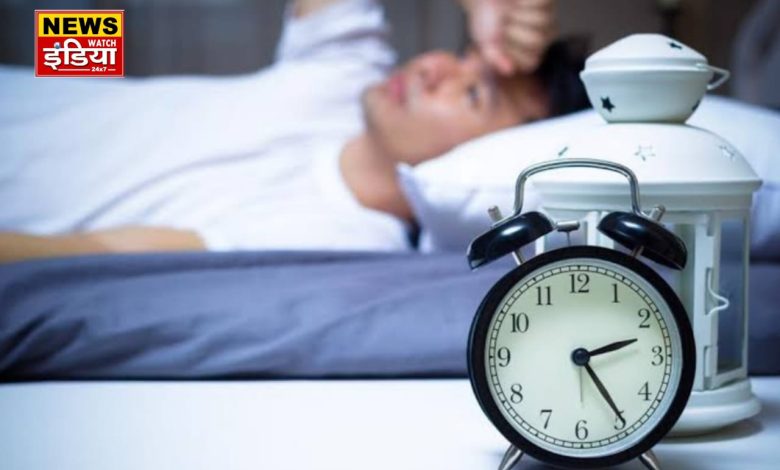 SLeeping Problem: Why does sleep wake up several times in the night, know its cause and prevention