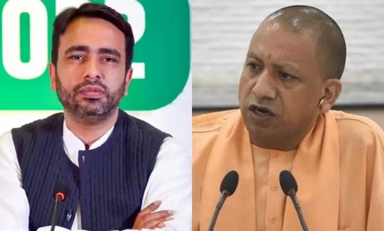 Name Plate Controversy: Controversy continues over name plate, Jayant Chaudhary angry at CM Yogi's order