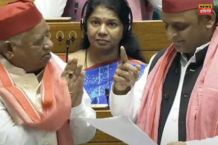 Parliament Session 2024 News: What did Akhilesh say that the Ayodhya MP stood up and folded his hands?