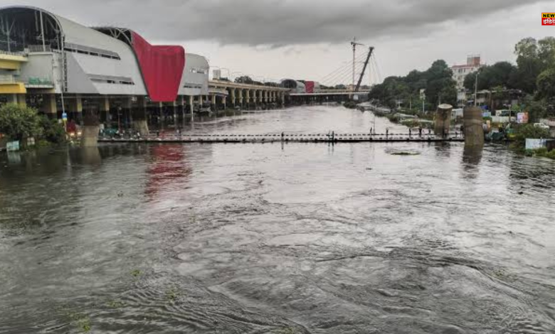 Pune Weather News: Heavy rains cause floods in the area