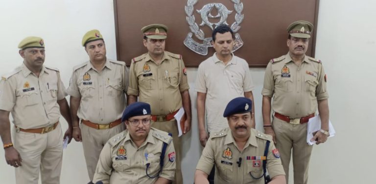 A fraudster of crores became the victim of Ghaziabad police, a big secret was revealed after his arrest