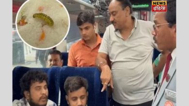 Once again a worm was found in the food of Vande Bharat Express, passengers created a ruckus