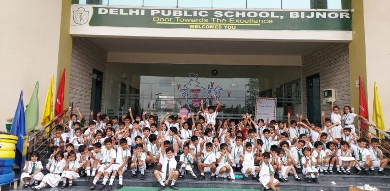 Invitation to special meeting of UP Governor to students of Delhi Public School Bijnor