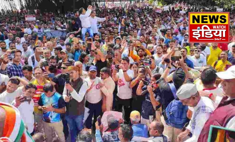 Thousands of people gathered in Rishikesh demanding Swabhiman Maharally, Native Residence 1950 and strong land law.