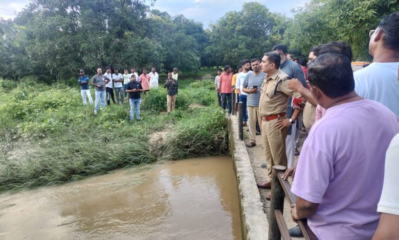 Teenager who went to take bath in river drowned, search continues