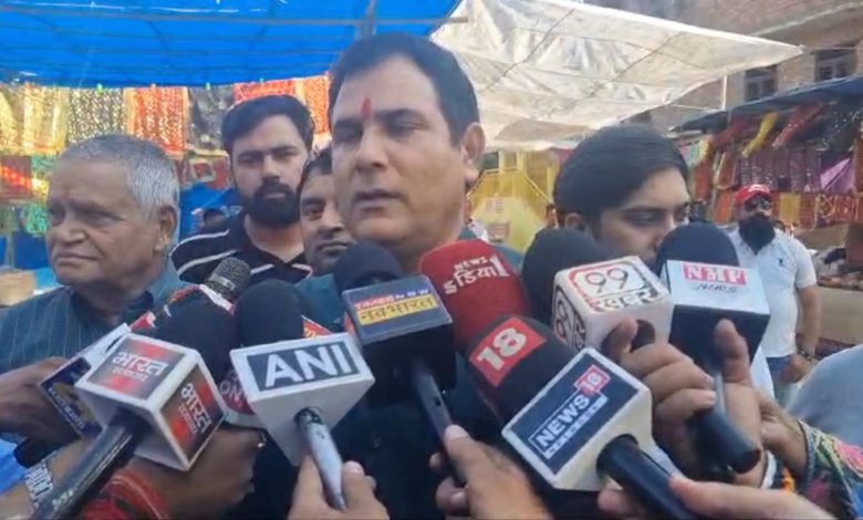 MLA Nand Kishore Gurjar furious over the attack on Dasna temple, lashed out at the administration, demanded strict action