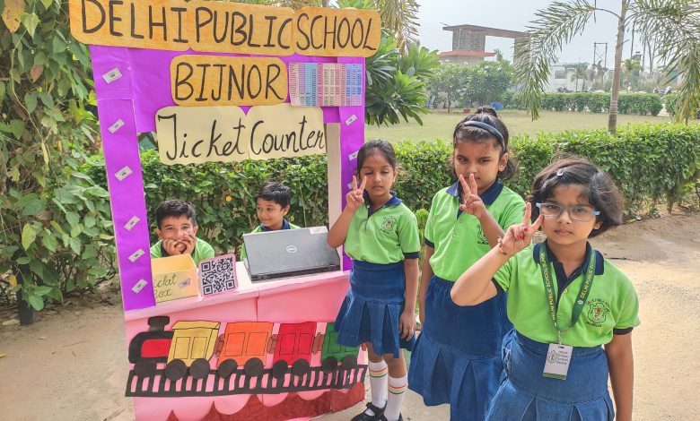 Pre-primary students of DPS Bijnor participated enthusiastically in the transportation activity The main objective of the event was to provide knowledge to the students about various modes of transportation and highlight the importance of transportation in their lives.