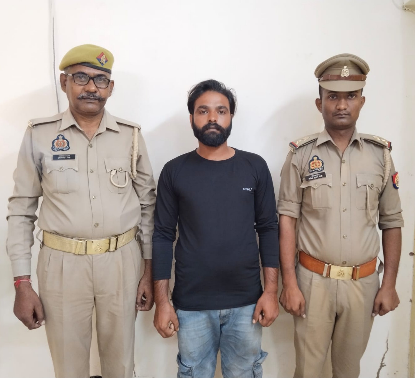 UP Ghaziabad News: Arrest of accused of kidnapping and raping a minor