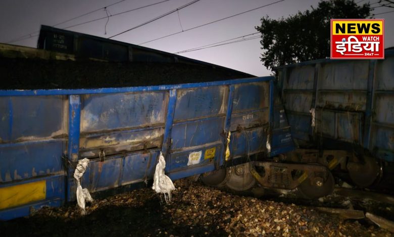 11 coaches of goods train derailed in Peddapalli, Telangana, traffic affected