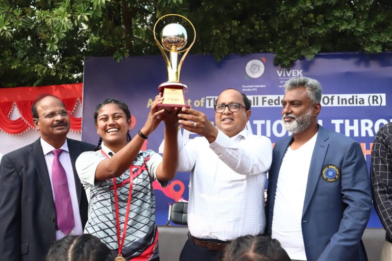 UP Bijnor News: 45th National Throwball Championship concluded at Bijnor Vivek College