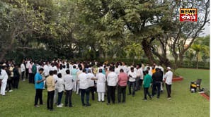 Latest Political News: Big political stir in Maharashtra, workers and leaders reached Ajit Pawar's official residence in large numbers