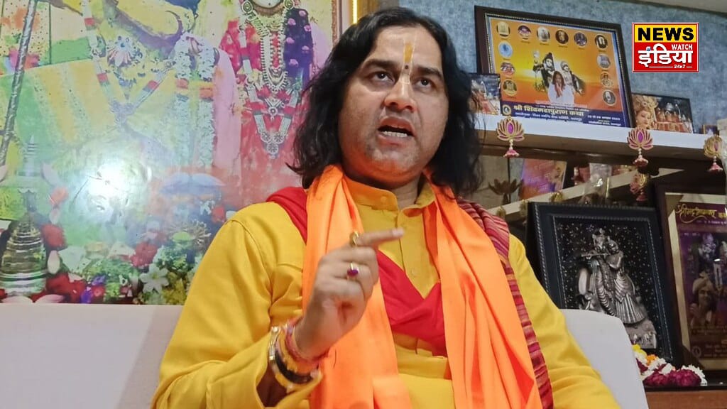 UP News: Devkinandan Thakur's big statement "Sanatan Board" should be formed by making a law in Lok Sabha