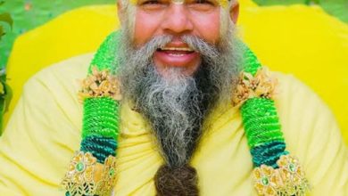 Premanand Ji Maharaj: What to do if someone curses or berates you for not giving money?