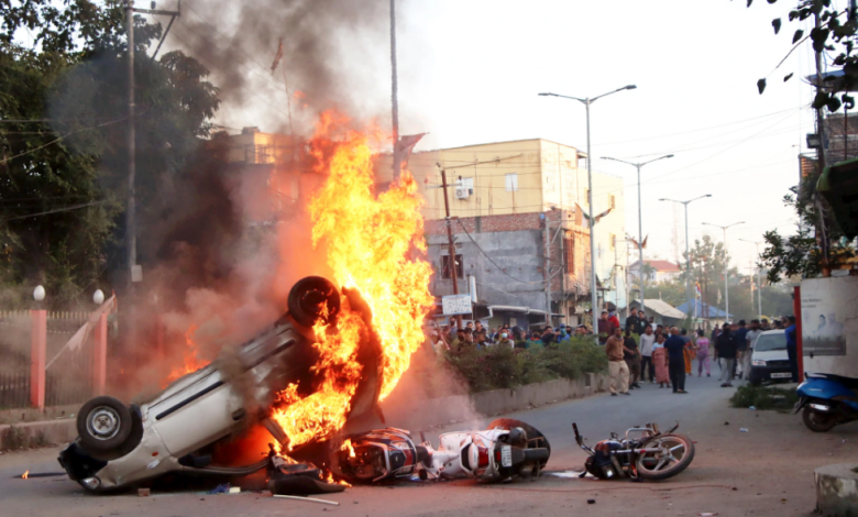 Manipur Violence: Curfew in 5 districts of Manipur, houses of 3 ministers and 6 MLAs attacked