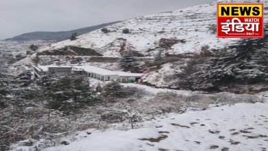 The thrill of tourists is at its peak due to snowfall in Mussoorie, the faces of local businessmen are bright.