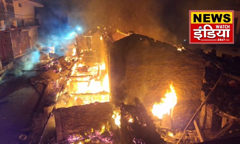 Massive fire in Barkot of Uttarkashi, 7 houses and 5 shops burnt to ashes, panic created due to explosion of 4 gas cylinders