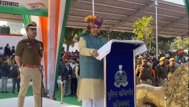 Up Ghaziabad New: Historic celebration of Republic Day in Police Line! Sunil Sharma hoisted the flag and made the dream of 'Developed India' come true