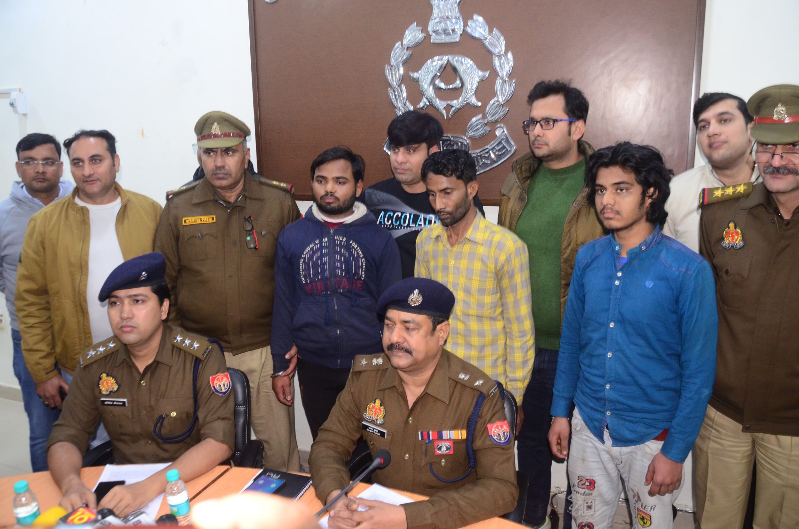 UP Ghaziabad News: Ghaziabad robbery case! Domestic servant targets elderly couple, 3 arrested, 1 absconding