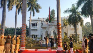 UP News: Flag hoisting at Chief Secretary's residence on the occasion of 76th Republic Day