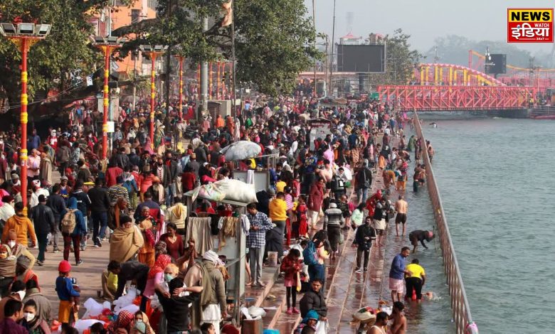 A wave of devotion surged on Mauni Amavasya in Haridwar, the holy city resonated with Ganga bath and charity