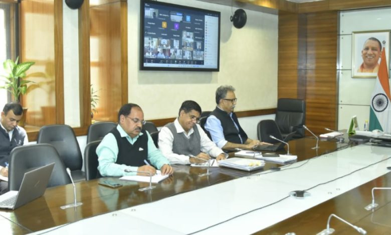 Uttar Pradesh News: Chief Secretary gave guidelines to CDO, DSO and BDO through video conferencing