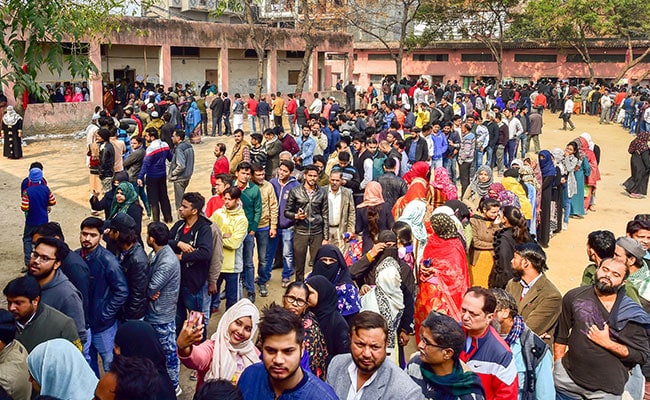 Delhi Election 2025 Live: Delhiites' pace increased after noon, more than 46.55 percent voting till 3 pm