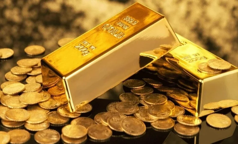 Gold sets new record as Federal Reserve hints at two rate cuts in 2025