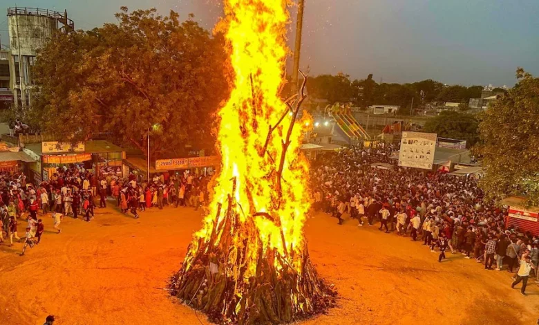 Today on Choti Holi, Bhadra's shadow will remain for the whole day, know the auspicious time of Holika Dahan