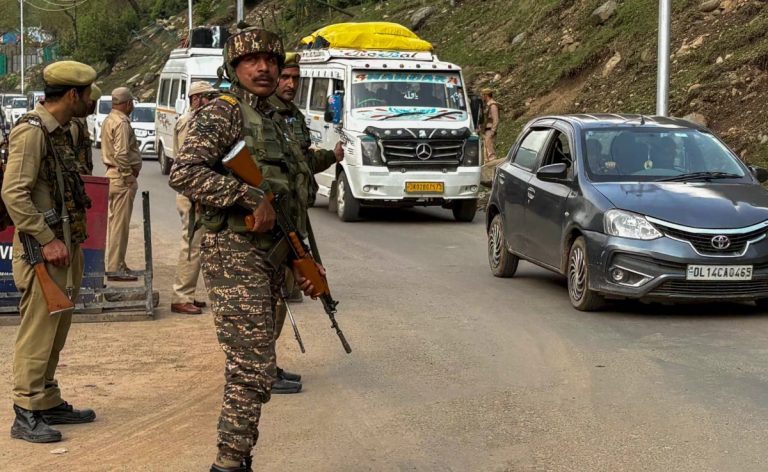 Pahalgam Terror Attack: Big step regarding security in Kashmir after Pahalgam terrorist attack, 50 out of 87 tourist places temporarily closed.