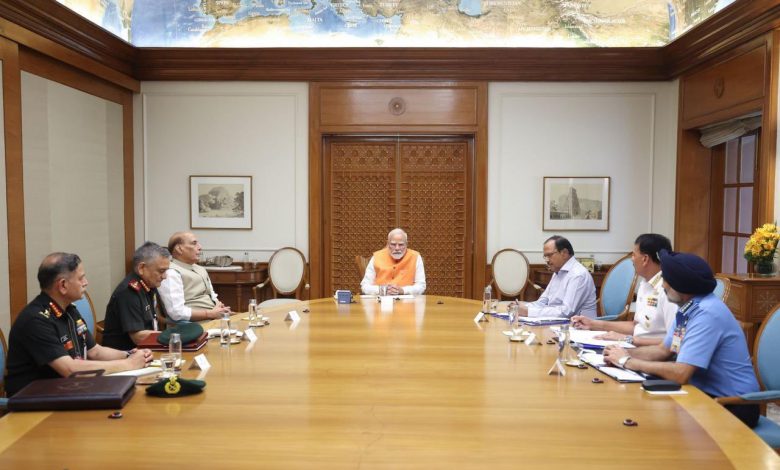 PM Modi Cabinet Meeting: PM Modi reached PMO after 5 consecutive meetings, can discuss in the war room